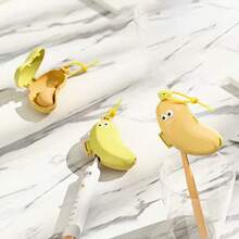 1/2 piezas - Caja para cepillo de dientes con forma de plátano - Funda reutilizable para cepillo de dientes con clip - Caja de almacenamiento de cepillo de dientes de plástico duradero - Funda protectora portátil y linda para cepillo de dientes, adecuada para viajes de negocios y uso doméstico - Adecuada para todos los cabezales de cepillo de dientes estándar - Funda protectora para cepillo de dientes en pareja (el fondo amarillo es verde, el fondo verde es amarillo)