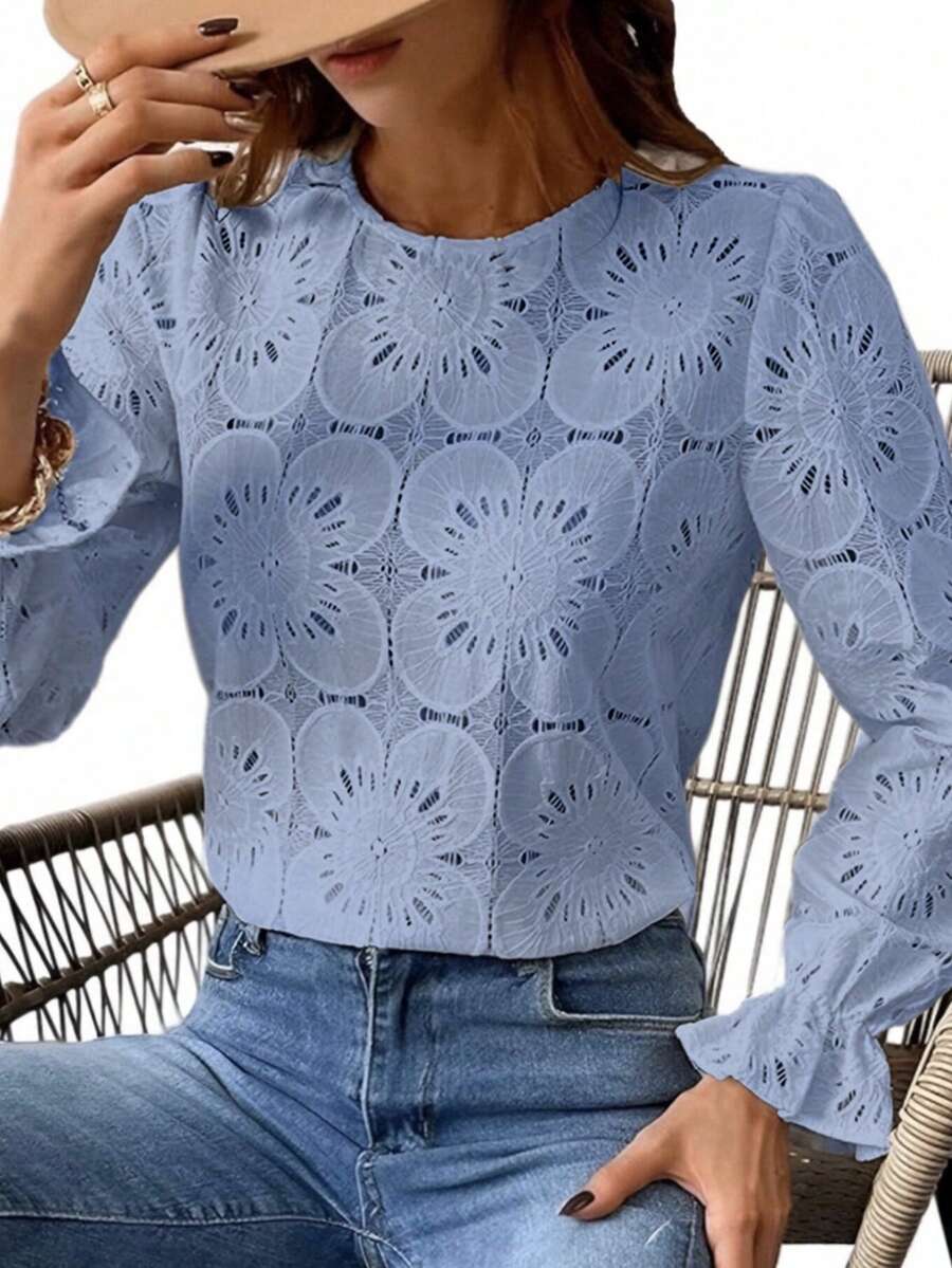 Vintage Lace Hollow Floral Round Neck Long Flared Sleeve Loose Blouse For Women  Blusas De Mujer Elegante Casual Dating Office Tops - 藍色 - 查看 1