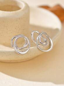 Pendientes de diseñador únicos de plata de ley 925 de estilo de línea de lujo ligero de Ewell, con diseño hueco retorcido para uso diario de niñas