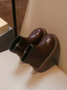 2025 Autumn/Winter New Brown Fashion Children's Shoes, Stylish Boys/Girls Ankle Boots. Minimalist Solid Color Boots, Suitable For Casual Sportswear Or Cute Dresses, Fits Any Season