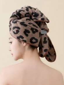 1pc Women's Wearable Bath Towel, Multiple Colors, Polyester Fiber Jacquard Heart & Letter Pattern Bathrobe Or Kitchen Hand Towel, Face Towel, Hair Drying Cap, Absorbent Quick-Dry Soft, Suitable For Bathroom, Hotel, Party, Beach, Travel, Holiday Gift