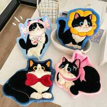 Toalha de lã coral em formato de gato, 1/4 peça, toalha de mão, design de gato irresistivelmente feliz, toque macio superabsorvente, design vertical que economiza espaço, adequada para decoração de banheiro e cozinha, cores vibrantes e padrões divertidos, pode ser usada como pano de prato, toalha demaquilante ou companheira de exercícios, macia e suave para a pele, também ótima para decoração de casa ou presentes para familiares e amigos, presente de volta às aulas, presente de Halloween/Natal