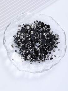 2MM-6MM, 5 Sizes Mix, 2000pcs/Pack, Non-HotFix, Multi Colors, Glue On Round Flatback Crystal Rhinestones Gems Jewelry Beads DIY Diamond Design Accessories Glitter Decal Decorations For Phone Cover,Clothes,Bag,Shoes, Handicraft Products.