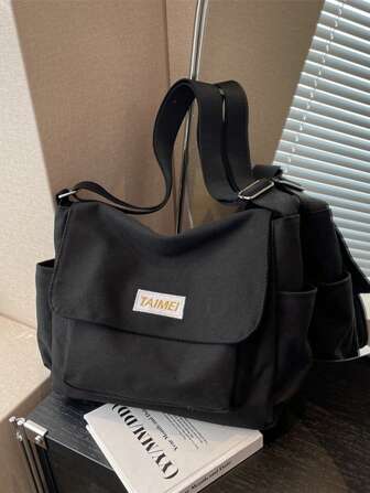 简约纯色斜挎包、单肩包、方形邮差包、学生背包、通勤包、商务休闲女士手提包，适合购物、钱包、购物、年轻女性、大学生、新手、白领。非常适合办公室、大学、工作、商务、通勤、户外活动、旅行和野餐