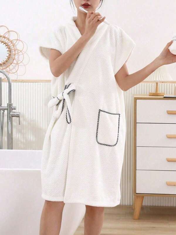 1pc Solid Color Coral Fleece Soft Absorbent Ultra-Fine Fiber Quick Dry Wearable Bath Towel, Suitable For Home, Bathroom, Swimming Pool