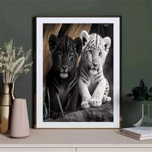 Bộ tranh đính kim cương 5D Tiger's Sparkle - Tranh thêu kim cương tròn đầy màu sắc rực rỡ, phù hợp cho người lớn và người mới bắt đầu, thủ công tự làm, tạo nên tác phẩm trang trí tường tuyệt đẹp, thư giãn. - Nhiều màu - Xem 3