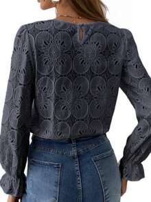 Vintage Lace Hollow Floral Round Neck Long Flared Sleeve Loose Blouse For Women  Blusas De Mujer Elegante Casual Dating Office Tops - 黑色 - 查看 2