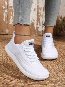 AOSEIN 大码女式拼接装饰系带布艺赤足鞋，适合户外运动、休闲穿着，防滑健步鞋，宽楦 - 白色 - 查看 3