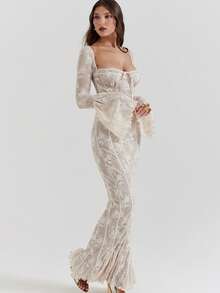 The New Flared Sleeve Sexy Lace Strapless Long Dress Is A Fashionable And Hot Girl's Backpack-Hugging Dress - White - View 4
