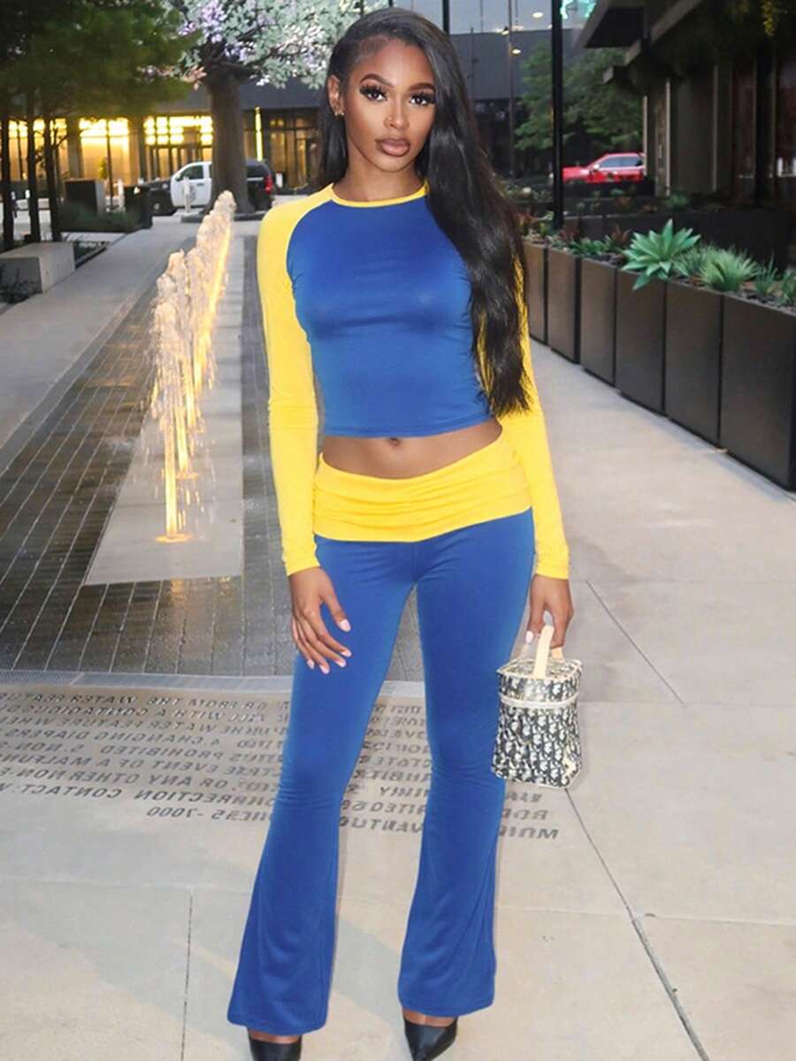 Dwuczęściowy komplet damski z kontrastowym rękawem typu raglan i szerokimi spodniami, wiosna/lato