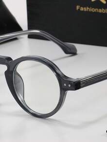 XVBQ Gafas transparentes para hombres XVBQ, con marco de TR, lentes de ABS, redondas, de estilo casual, minimalista, retro y de moda. Montura decorativa de gafas apta para hombres y mujeres, para uso en exteriores, viajes, fotografía callejera, deportes y gafas ópticas.