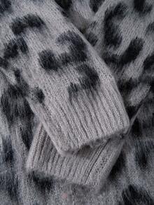 ANDREILEE Fashionable High Street Retro Leopard Print Long Sleeve Unisex Fluffy Warm Cardigan Sweater, Suitable For Spring, Autumn, Winter - Grey - View 6