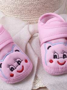Par de zapatos y calcetines para recién nacidos niños y niñas, con diseño lindo de gato bordado, antideslizantes, suaves y adorables para primeros pasos