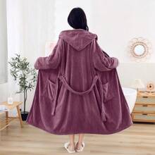 1pc S-Stripe Collar Bath Robe, Casual & Thick Microfiber Striped Extra Soft & Absorbent Oversized Bath Robe With Pockets, Soft & Smooth Quick Dry Long Style For Women, Autumn & Winter Summer Wedding Home Bathroom Decor Back To School - Multicolor - View 11