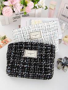 1 PC Black And White Contrast Small Fresh And Cute Travel All-Match Make Up Bag, Fashionable And Casual Large Capacity Portable Zipper Makeup Bags, Travel And Vacation Essentials Cosmetic Bags For Sanitary Napkins, Pouch Pads, Wired Earphones, Earpods, Headphones, Charger, Lipsticks, Cosmetics, Perfume, Skin Care And Beauty Products, Home Decor, School Girls, Keys, Holiday Gifts, Makeup Bag, Bag, Make Up Pouch, Travel Essentials, Makeup Bag, Cosmetic Bag, Large Capacity, Large Makeup Bag,Christmas Gifts,Pouch,Travel,Gifts For Women Travel Essential,Pouch,Clutch / Small Handbag, Makeup Organizer,Makeup Organize,Pouch,Brush Holder,Mini Pouch,Large Capacity Pouch