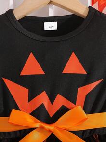 Vestido de Halloween para meninas, saia de malha estilo morcego, estampa gráfica, manga comprida com cinto, ideal para festas ao ar livre - Preto - Ver 4