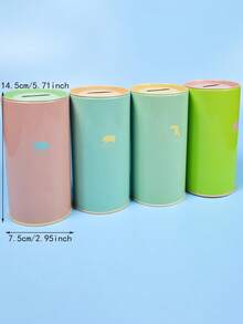 圆形金属小猪存钱罐，饰有多色动物图案（例如羚羊、大象、海豚），也可作笔筒使用，适合学生、返校季、毕业季、办公桌装饰，也是情人节、斋月期间的绝佳礼物。 - 彩色 - 查看 4