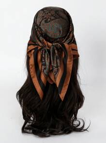 1条佩斯利花纹波西米亚风头巾，可作沙滩时尚围脖或连衣裙使用