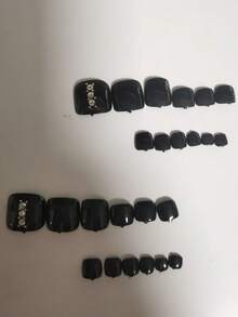 提升你的造型，24片黑色3D钻石装饰脚趾甲贴，时尚美甲套装，适合派对、舞蹈、日常佩戴 - 黑色 - 查看 3