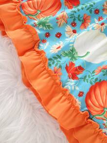 年轻女孩可爱南瓜和叶子印花及膝荷叶边下摆喇叭袖公主裙，适合秋季节日和万圣节