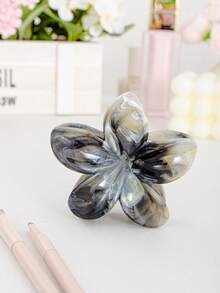 1 PC Black And White Contrast Small Fresh And Cute Travel All-Match Make Up Bag, Fashionable And Casual Large Capacity Portable Zipper Makeup Bags, Travel And Vacation Essentials Cosmetic Bags For Sanitary Napkins, Pouch Pads, Wired Earphones, Earpods, Headphones, Charger, Lipsticks, Cosmetics, Perfume, Skin Care And Beauty Products, Home Decor, School Girls, Keys, Holiday Gifts, Makeup Bag, Bag, Make Up Pouch, Travel Essentials, Makeup Bag, Cosmetic Bag, Large Capacity, Large Makeup Bag,Christmas Gifts,Pouch,Travel,Gifts For Women Travel Essential,Pouch,Clutch / Small Handbag, Makeup Organizer,Makeup Organize,Pouch,Brush Holder,Mini Pouch,Large Capacity Pouch