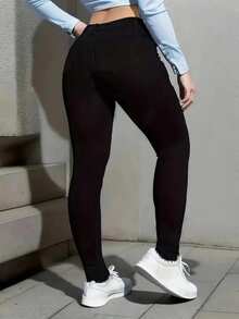 Quần jean denim màu tương phản phong cách miền Tây dành cho nữ, khóa cài hình trăng lưỡi liềm, màu đen - than đen - Xem 2