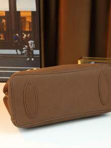 秋冬优雅女士手提包，成熟淑女托特包，棕色单肩包，通勤包，可斜挎，带铭牌吊饰 - 咖啡 - 查看 10