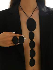 2pcs/Set Fashion Asymmetrical Geometric Hammered Metallic Pendant Necklace, Y-Shaped Exaggerated Design For Party Dress Jewelry Set