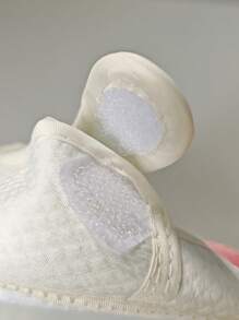 1 Peça Sapatos de Primeira Caminhada para Bebês Meninos e Meninas, Meias Planas de Sola Macia Antiderrapante para Primeiros Passos de Bebê, Sapatos de Princesa para Vestido Recém-Nascido, Sapatos de Berço