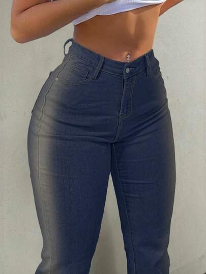 GILIPUR 新款复古渐变蓝撞色喇叭长款女式牛仔裤 - 高腰、修身、弹力、优雅、时尚、休闲、百搭，适合返校季街头风、Y2K、2000年代时尚、秋冬服装、复古服饰、营造神秘氛围，是圣诞节和情人节新年礼物的理想之选。外观精致而不失休闲，是出席正式宴会、休闲晚餐和音乐会之夜的理想选择。