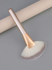 1支大号扇形化妆刷，集散粉、粉底、腮红、遮瑕于一体，柔软刷毛，多功能化妆刷，三合一美妆工具，可用于散粉、定妆和打造高光妆容。 - 彩色 - 查看 9