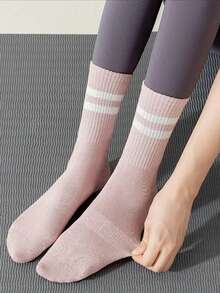 1/8 双防滑瑜伽袜、五趾袜、中筒瑜伽袜、防滑运动袜、普拉提袜、运动纯色地板袜（黑色、白色、灰色、粉色、紫色、蓝色、绿色、橙色、黑色）