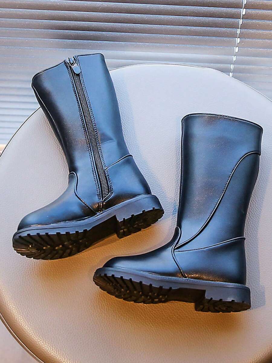 1 Pair New Glossy Mid-Calf Boots. Classic Glossy Black With A Fashionable Shine, Made Of Durable PU Material. Side Zipper For Easy On/Off, Soft Lining And Thickened Sole Design For Stability And Anti-Slip. Versatile For Daily Outings, School Activities For Children Aged 5-18, Autumn/Winter 2025 New Arrival