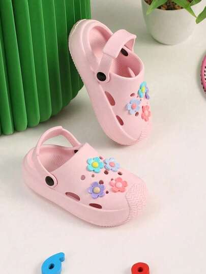 New Baby Flower Decor Cute Headband Comfortable EVA Dual-Wear Children Hollow Out Clogs Style Beach Sandals