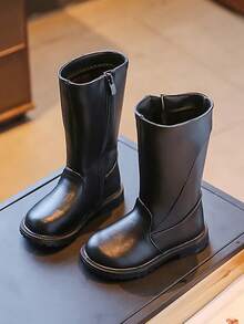 1 Pair New Glossy Mid-Calf Boots. Classic Glossy Black With A Fashionable Shine, Made Of Durable PU Material. Side Zipper For Easy On/Off, Soft Lining And Thickened Sole Design For Stability And Anti-Slip. Versatile For Daily Outings, School Activities For Children Aged 5-18, Autumn/Winter 2025 New Arrival