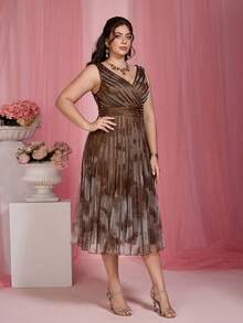 V-Neck Sleeveless Printed Fine Mesh Overlay High-Low Hem Luxury Evening Gown