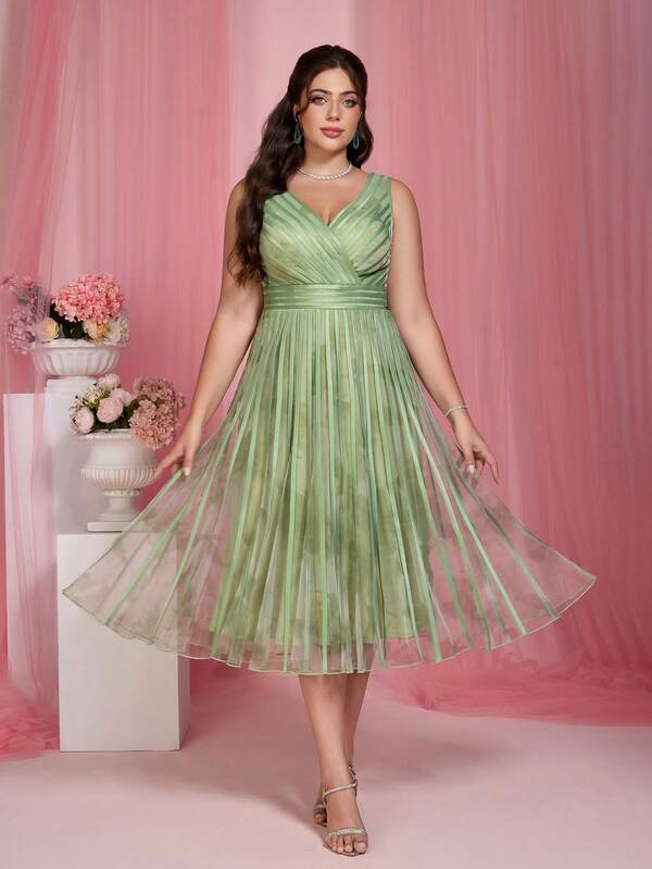 V-Neck Sleeveless Printed Mesh Overlay High-Low Hem Formal Dress, Green