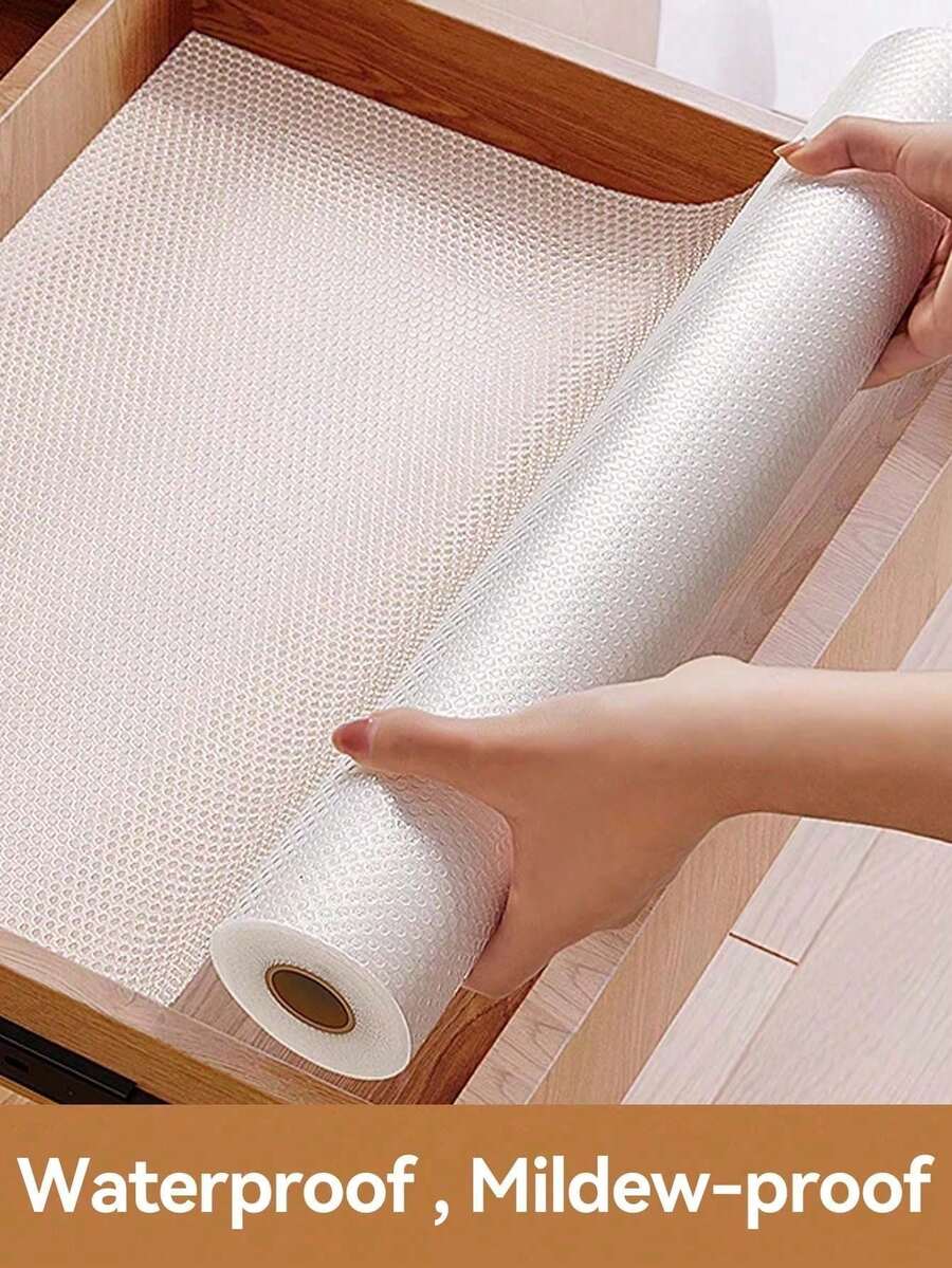 1卷 11.8*118 英寸(约 30*30 厘米)货架垫、抽屉垫、橱柜垫。采用半透明 EVA 材料制成,防水、防潮、防霉、防油、防滑。厚实耐磨,经久耐用,可水洗重复使用,可根据需要裁剪尺寸,适用于货架、橱柜、冰箱、抽屉、鞋架等。不带背胶。 - 圓點 - 查看 1