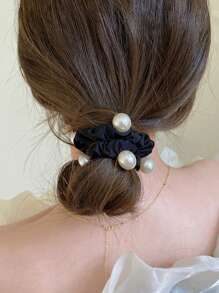 3pcs Women's Black, White, Brown 7cm/2.76in Faux Pearl Satin Scrunchies, Fashion Versatile High-End Elegant Simple Minimalist Solid Color Hair Accessories Suitable For Daily, Casual, Party, Commute, Beach, Ponytail, Bun, Washing Face, Makeup, Outfit Matching, Ponytail Holders, Hair Elastics, Hair Rubber Bands, Elastic Hair Tie, Home Beauty Women Accessory Gifts ,Hair Rope