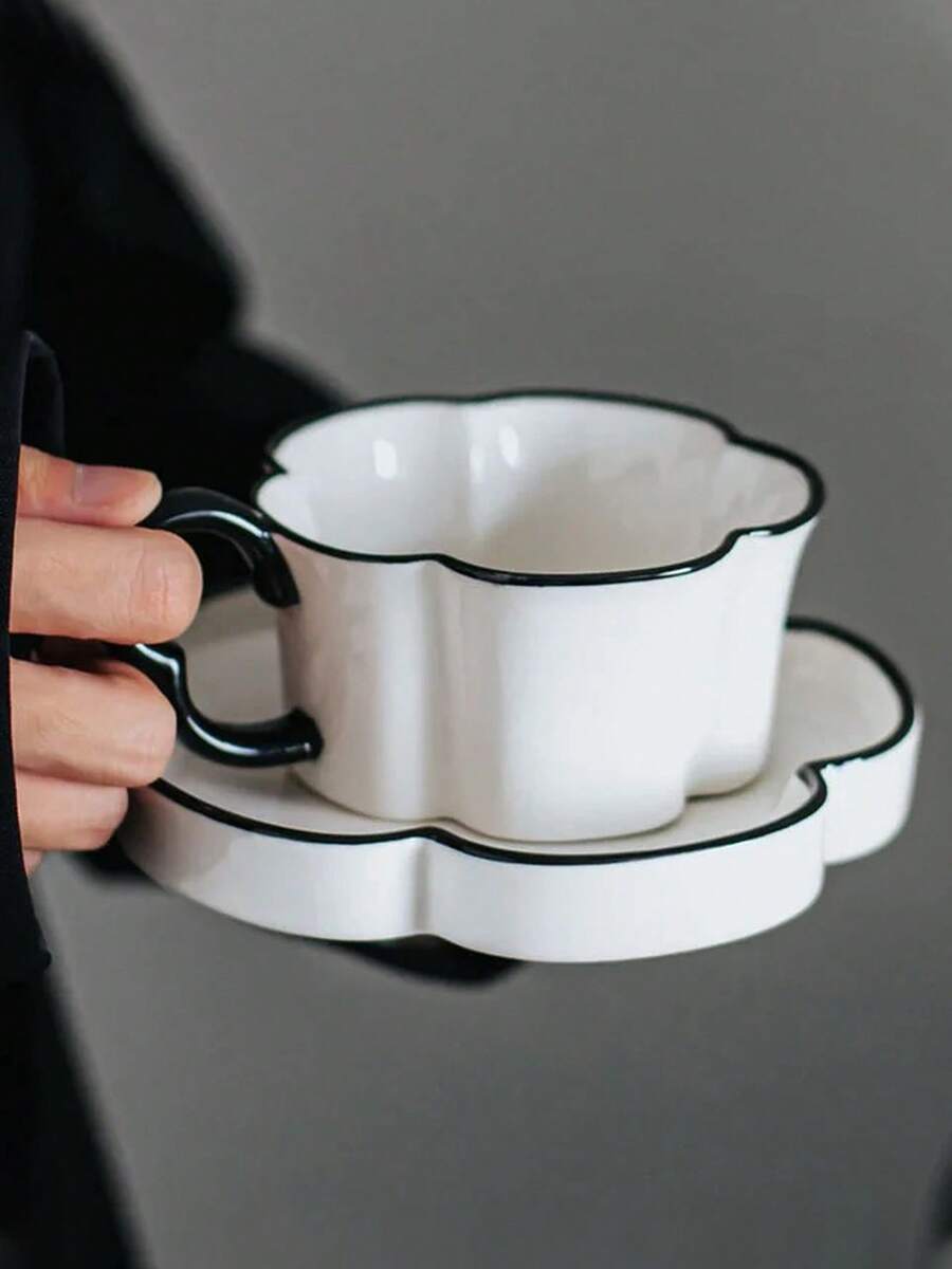 1pc Minimalist Retro Black & White Floral Rim Mug, Korean Ins Style Ceramic Cup & Saucer, Niche Creative Flower Plate, Black Rim Fruit Plate, Afternoon Tea Flower Tea/Coffee Cup, Garden Party Dining, Holiday Gift