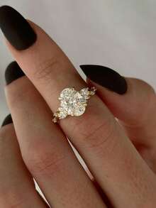 1 Piece Shiny Micro-Zirconia Fashion Women's Ring Exquisite Temperament And Versatile Model Suitable For Parties, Birthdays, Parties, Festivals, Engagement Wear, Full Of Luxury, Can Be Given To Girlfriends And Lovers