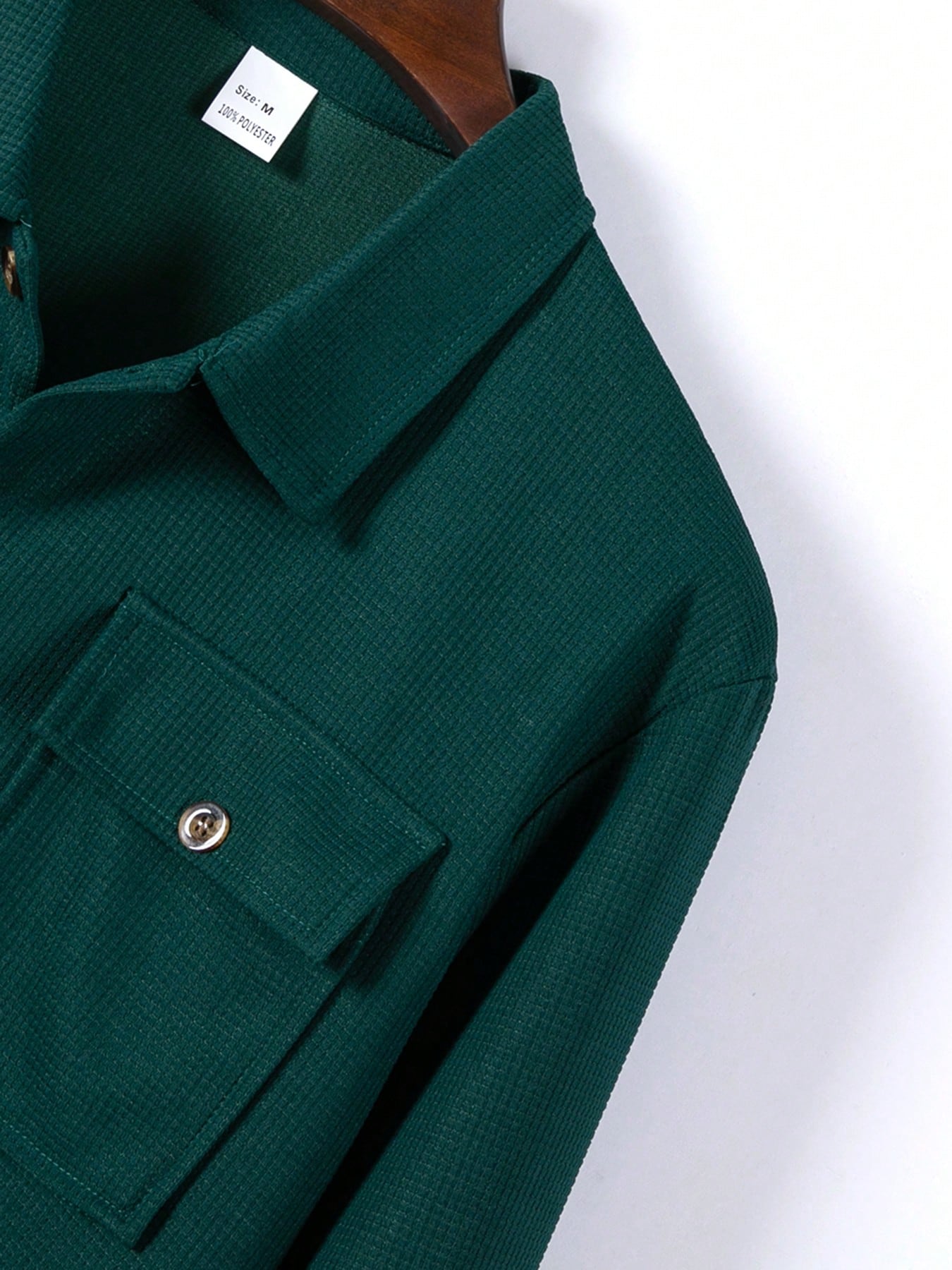 طقم قميص وبنطلون رجالي كاجوال بلون أحادي مع جيبين...