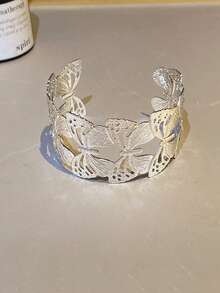 1pc Fashionable Exaggerated Metal Hollow Bracelet, C-Shaped And Adjustable Armlet Back To School Valentine's Day Accessories