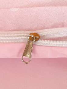 Sanrio Cute Print 2/3pcs Bedding Set - Hello Kitty/Kuromi/Cinnamoroll/Pochacco (1pc Duvet Cover + 1/2pc Pillowcase, No Filling) Cartoon Full Size, Soft & Comfortable, Suitable For Dorm, Home Bedroom, Hotel, All Seasons, With Zipper Closure And Pillowcase, Multi-Color Durable, Oversized Bedding Set, Oversized Duvet Cover - Strawberry Shortcake KT - View 8