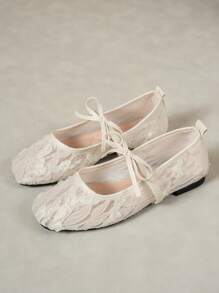 秋冬白色女士平底芭蕾舞鞋，带蝴蝶结装饰和花卉刺绣，黑色透气镂空网眼夏季凉鞋，方头闪光宽版玛丽珍鞋 - 白色 - 查看 5