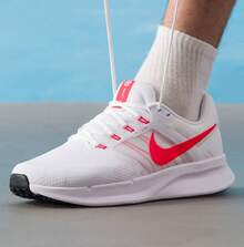 Nike Zapatillas de entrenamiento y running RUN SWIFT 3 para hombre - Blanco/Rojo - Ver 3