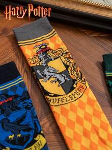 Harry Potter 4双透气柔软袜子，复古学院风袜子，适合作为礼物，复古中筒袜，JK学院风周边，圣诞袜，学生情侣可爱袜子 - 彩色 - 查看 3