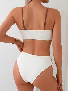 Two-Piece Bikini Swimsuit Set With Crisscross Colorblock Crop Top And Swim Bottoms, Featuring Adjustable Strap Top Decorated With Metallic Beads In Tricolor Cutout And Regular Triangle Bottom - 棕色 - 查看 2