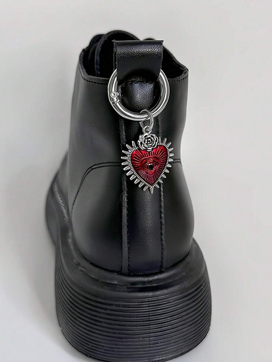 1个哥特式恶魔之眼心形鞋扣吊坠，深色金属材质，多功能配饰，适合万圣节、派对和日常佩戴 - 銀色 - 查看 1