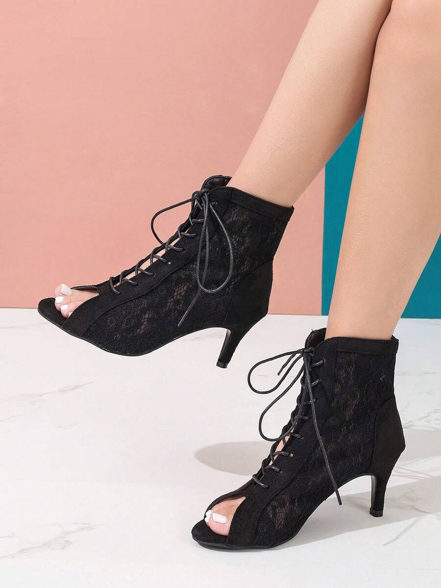 女式中跟镂空网眼优雅舞蹈踝靴，罗马风格镂空系带靴，黑色优雅镂空系带靴 - 黑色 - 查看 1